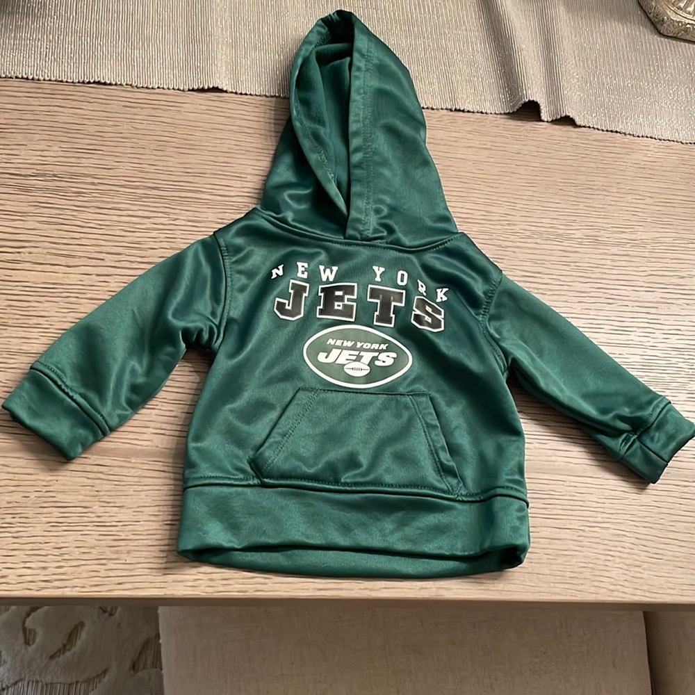 NFL team apparel kids Jets sweatshirt. Size 12 months. Worn only once!